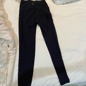 Black lululemon leggings with stripe down side (size 4)